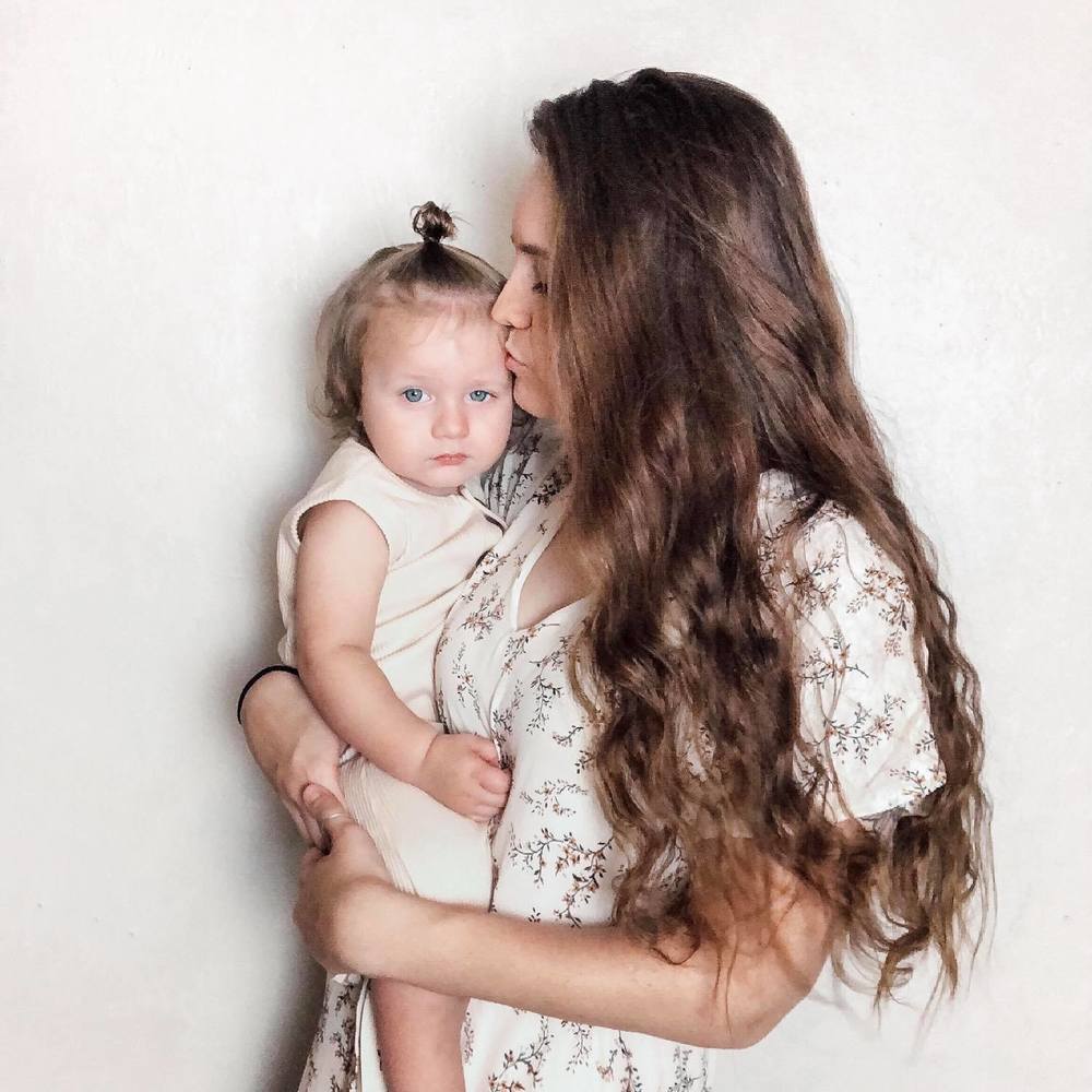 Meet your Posher, Becca